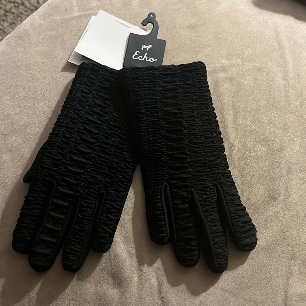 Echo Touch Gloves New With Tags